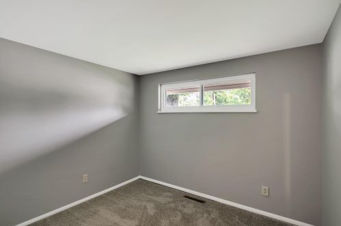 4019 Haverstraw Dr, Cincinnati OH 45241-2608 exterior