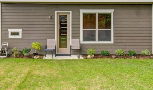 5909 Aurora Dr, Austin TX  78757-3416 exterior