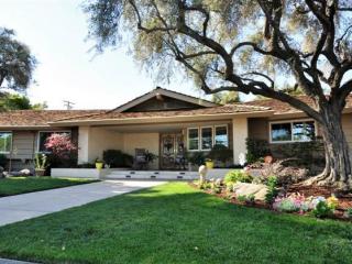 2680 Canal Dr, Turlock, CA 95380-4406