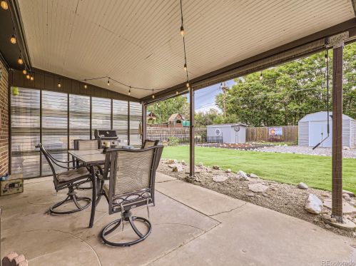 2030 Kingston St, Denver CO  80010-1318 exterior