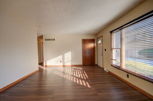 507 Oakview Ave, Joliet IL  60433-1711 exterior