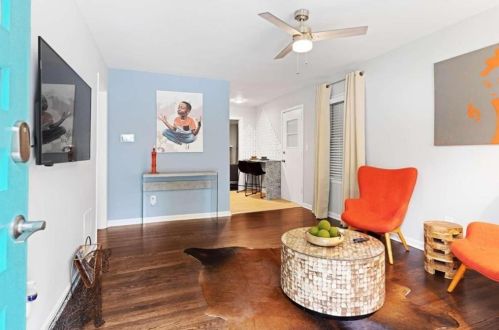 1609 Bridgeport Dr, Atlanta GA  30318-3331 exterior