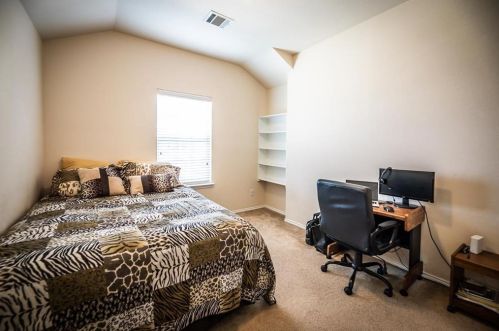 5736 Parkview Hills Ln, Fort Worth TX  76179-6714 exterior