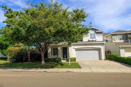 787 Harold Smith Dr, Tracy, CA 95304-5816