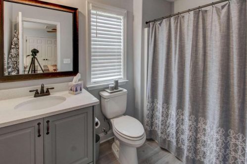 1201 Carriage Ridge Dr, Reynolds Plantation GA  30642-5494 exterior