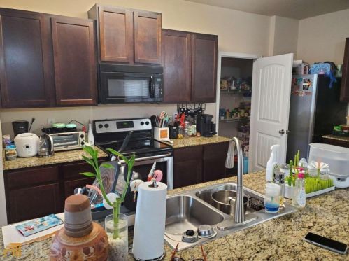 5496 Keyhaven Pl, Atlanta GA  30349-2759 exterior