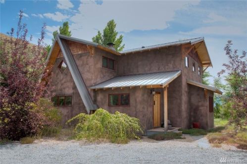 620 Twisp Winthrop Eastside Rd, Winthrop, WA 98862-9700