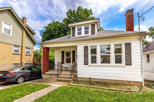 4013 Harding Ave, Cincinnati, OH 45211-4614