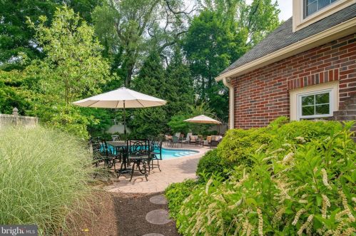 730 Redman Ave, Haddonfield NJ 08033-2744 exterior