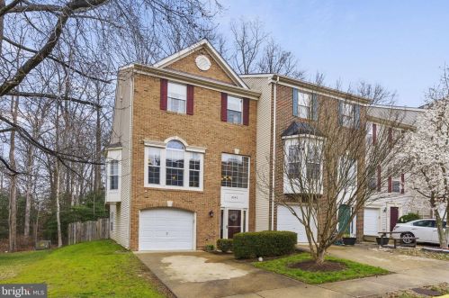 8343 Jovin Cir, Springfield VA  22153-4013 exterior