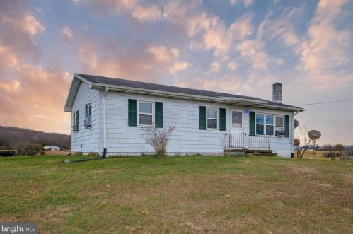 613 Airport Rd, Richmond National Battlefiel, VA 22835-4419
