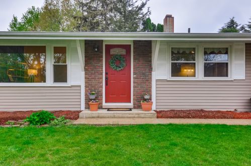554 Chatham Cir, Buffalo Grove, IL 60089-3344