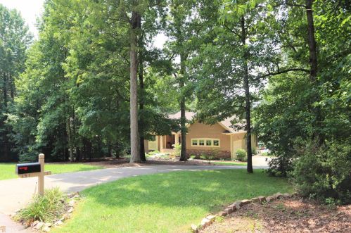 151 Fern Park Ln, Dawsonville, GA 30534-8421