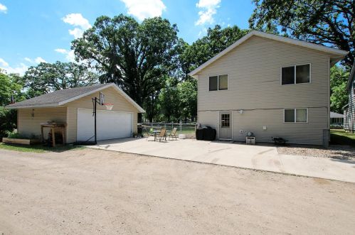 619 Lynn Rd, Cedar Mills, MN 55350-2836