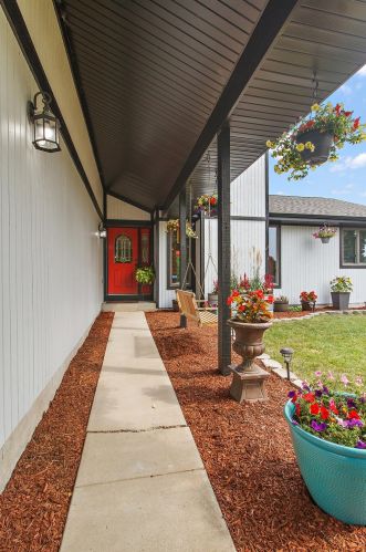 1271 Brandywine Rd, Crown Point, IN 46307-9304
