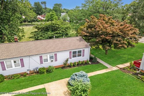 140 Belshaw Ave, Tinton Falls, NJ 07724-2925