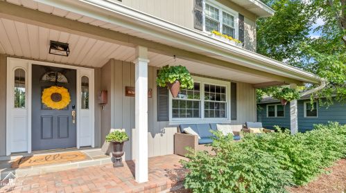 1217 Somerset Ln, Elk Grove Vlg, IL 60007-3814