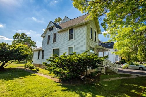 125 Grant St, Crown Point IN  46307-4011 exterior