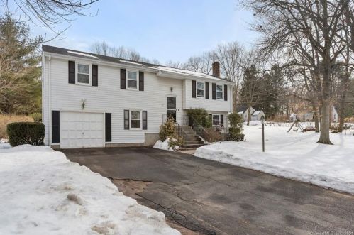 12 Prospect St, Glastonbury, CT 06033-1127