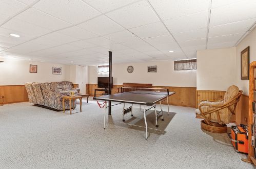 511 Wexford Dr, Lemont IL  60439-6158 exterior