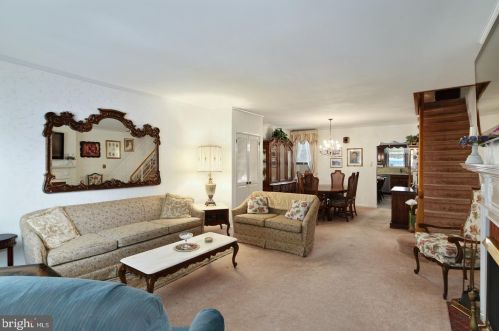 3323 Belgrade St, Philadelphia, PA 19134-5314