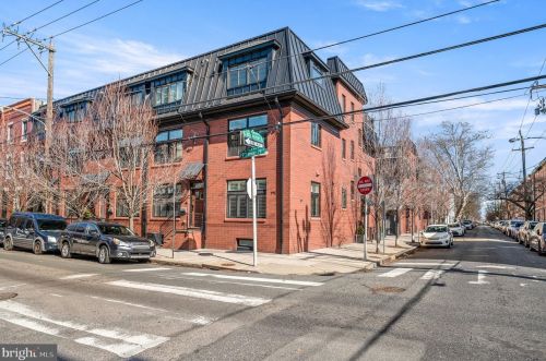 771 19th St, Philadelphia PA  19130-2029 exterior