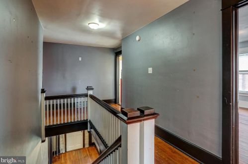 48 Cottage Ave, Lancaster PA  17602-3212 exterior