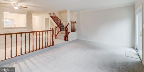 8731 Stone Hl Pl, Springfield VA  22153-1718 exterior