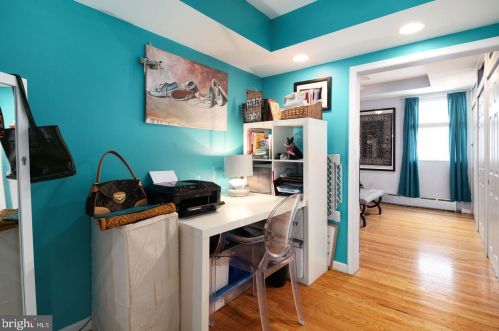 1702 11 St, Philadelphia PA 19122-0027 exterior