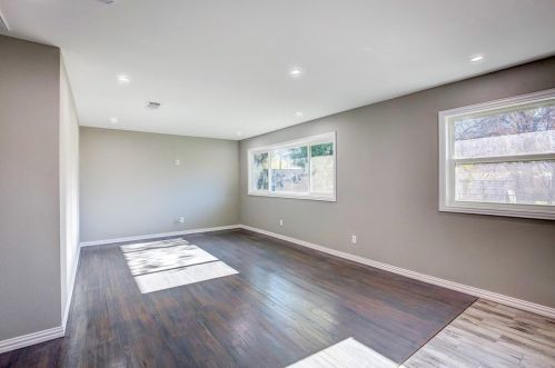 1426 Gillette St, Dallas TX  75217-1210 exterior