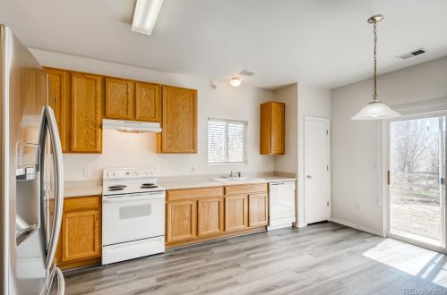 19494 58 Pl, Denver CO 80019-2027 exterior