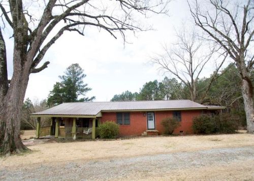 1799 Maben Starkville Rd, Maben, MS 39750-8792