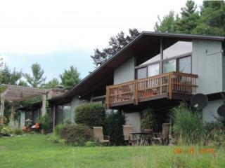 43 Taggard Rd, Walpole, NH 03608-5039