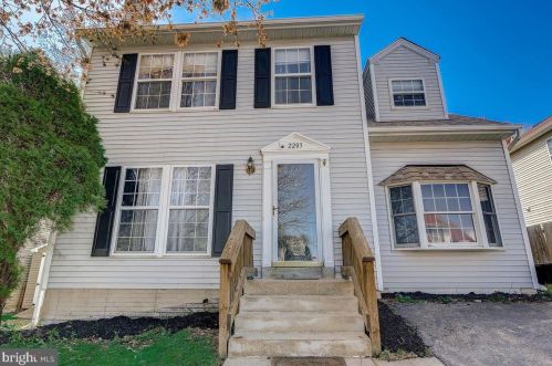 2203 228th St, Riviera Beach, MD 21122-0905