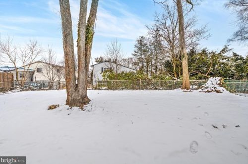 2644 Finlaw Ave, Camden NJ 08109-3116 exterior