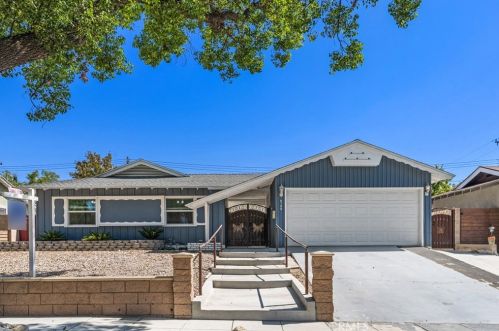 8188 Sherwood Pl, Riverside CA  92504-3440 exterior