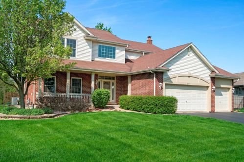 2475 Peregrine Dr, Mokena, IL 60451-3664