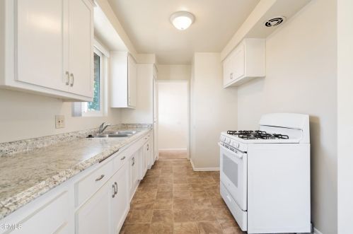 4500 A St, Oxnard, CA 93033-7033