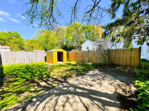 137 De Pinedo St, Providence RI  02904-1427 exterior