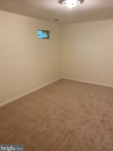16849 Jed Forest Ln, Woodbridge VA  22191-5153 exterior