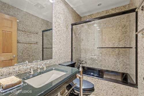 3155 Deerfield Rd, Bannockburn IL  60015-3768 exterior