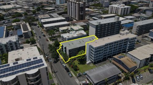 1442 Kewalo St, Honolulu HI  96822-4177 exterior
