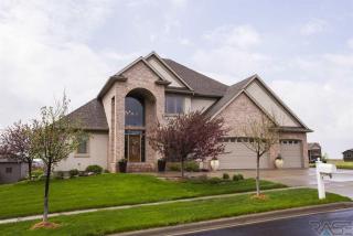 1917 Tyler Cir, Corson, SD 57005-3004
