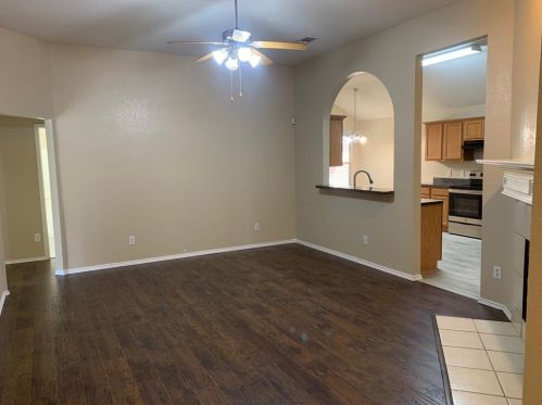 1212 Antoinette Dr, Princeton TX  75407-2809 exterior