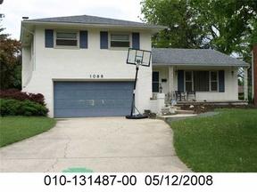 1098 Parkleigh Rd, Columbus, OH 43220-4042