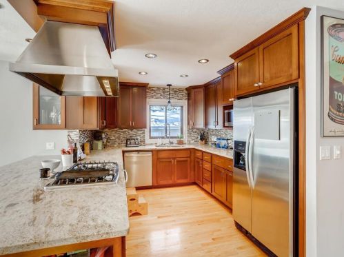 9109 23rd St, Minneapolis, MN 55426-2368