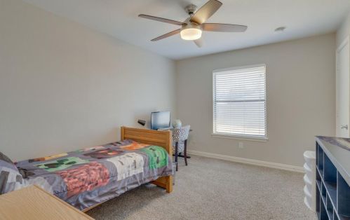 6824 Ridgetop Rd, Fort Worth TX  76182-3331 exterior