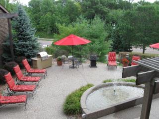 9350 Collegeview Rd, Minneapolis MN  55437-2100 exterior