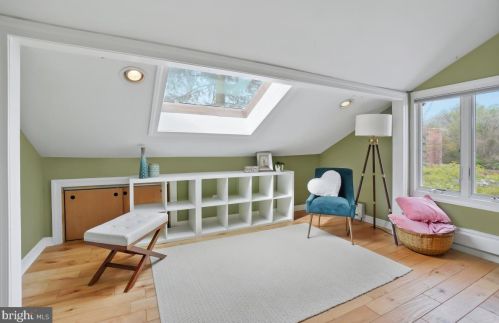 125 Sherman Ave, Silver Spring MD 20912-5744 exterior