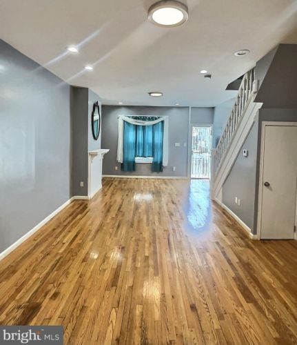 5641 Arch St, Philadelphia, PA 19139-2552